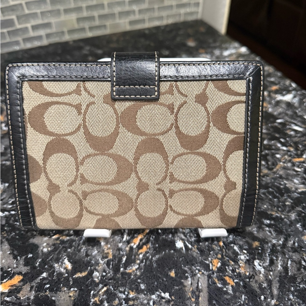 COACH Agenda Planner Cover - Picture 2 of 5